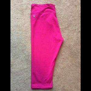 Fabletics Powerhold Crop Leggings